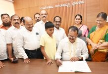 ಮಂಗಳೂರು ಅಭಿವೃದ್ಧಿಗೆ ‘ಮಾಸ್ಟರ್ ಪ್ಲಾನ್’ ಮೊದಲ ಆದ್ಯತೆ – ಮೂಡ ನೂತನ ಅಧ್ಯಕ್ಷರಾಗಿ ಅಧಿಕಾರ ಸ್ವೀಕಾರ ಮಾಡಿದ ಸಂತೋಷ್ ಕುಮಾರ್ ಶೆಟ್ಟಿ